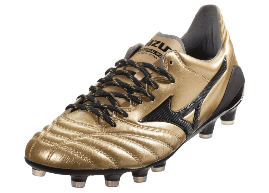 mizuno crampon